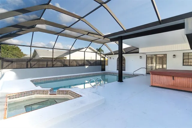 $408,500 | 341 Sterling Drive, Winter Haven, FL 33884