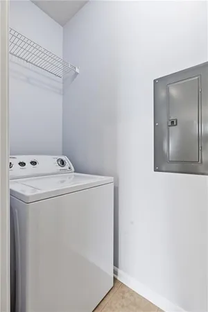 $230,000 | 411 Stockton Ridge, Cranberry Township, PA 16066