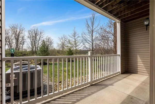 $230,000 | 411 Stockton Ridge, Cranberry Township, PA 16066