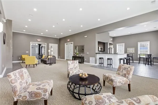 $230,000 | 411 Stockton Ridge, Cranberry Township, PA 16066