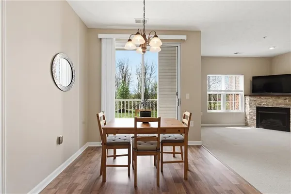 $230,000 | 411 Stockton Ridge, Cranberry Township, PA 16066