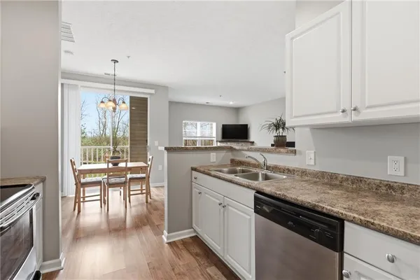 $230,000 | 411 Stockton Ridge, Cranberry Township, PA 16066