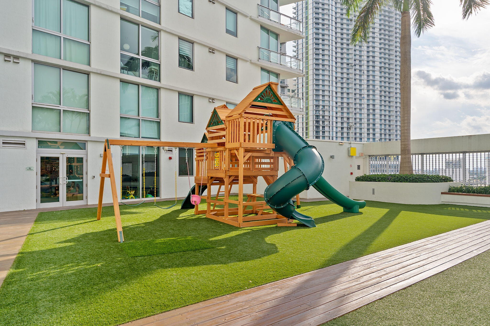 92 Southwest 3rd Street, Unit 3110 Miami, FL 33130 - Photo 22 of 26 21