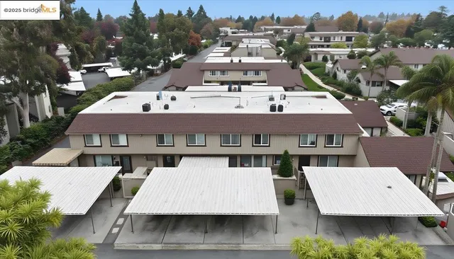 a bathroom with a sink vanity and a mirror