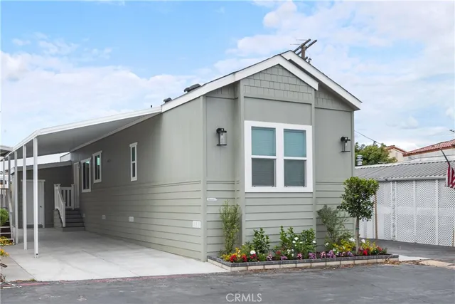 $169,900 | 22600 Normandie Avenue, Unit 3, Torrance, CA 90502