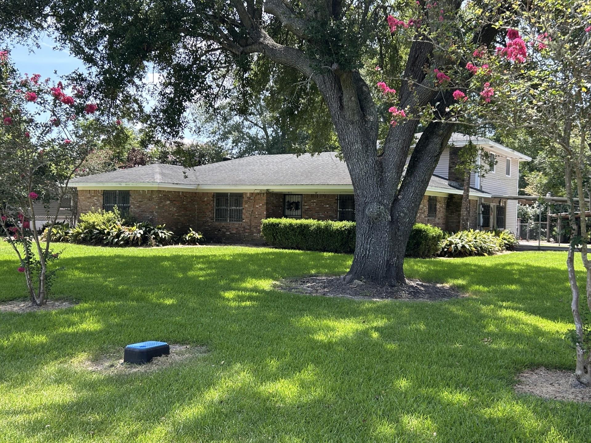 407 Moore Road Beaumont, TX 77713 - Photo 1 of 17 Gallery Image 1