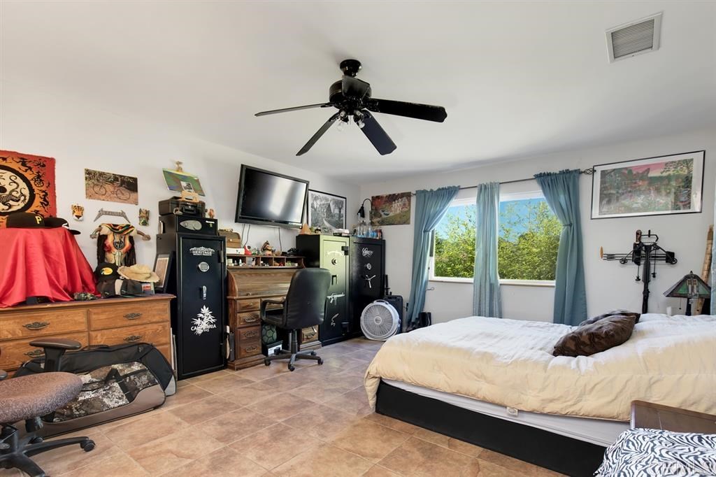 5463 Rainbow Heights Road Fallbrook, CA 92028 - Photo 15 of 25