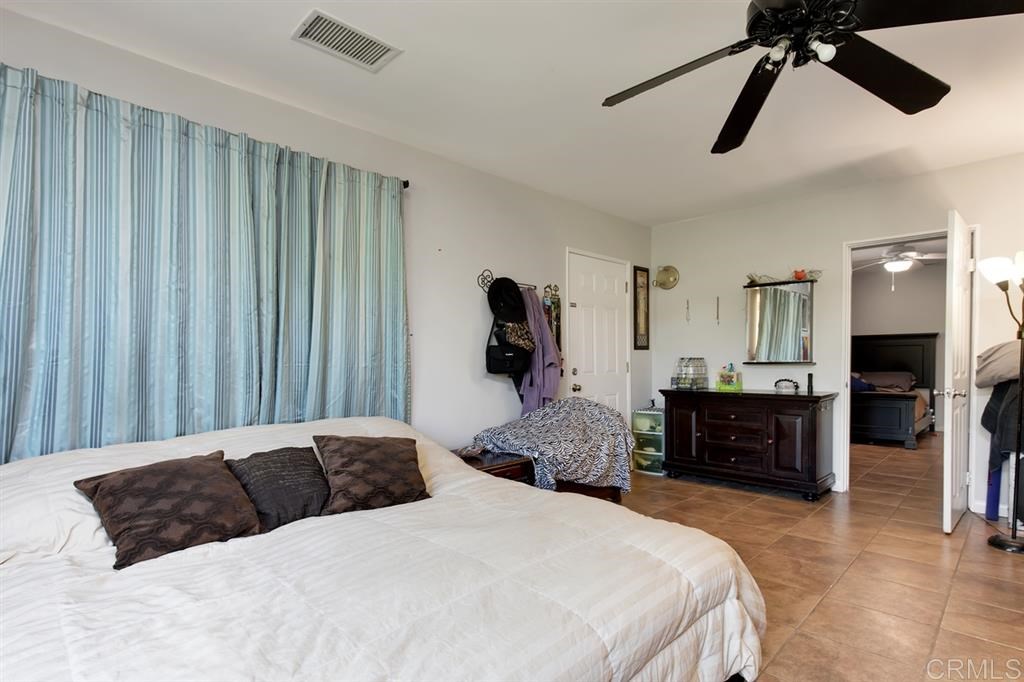 5463 Rainbow Heights Road Fallbrook, CA 92028 - Photo 16 of 25