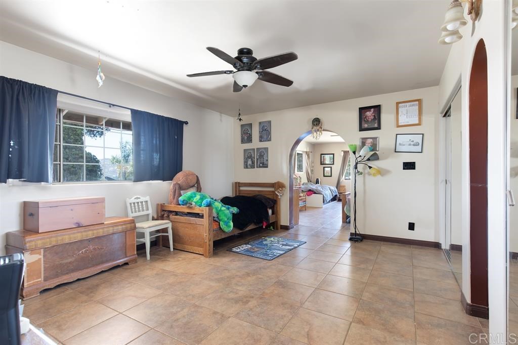 5463 Rainbow Heights Road Fallbrook, CA 92028 - Photo 17 of 25