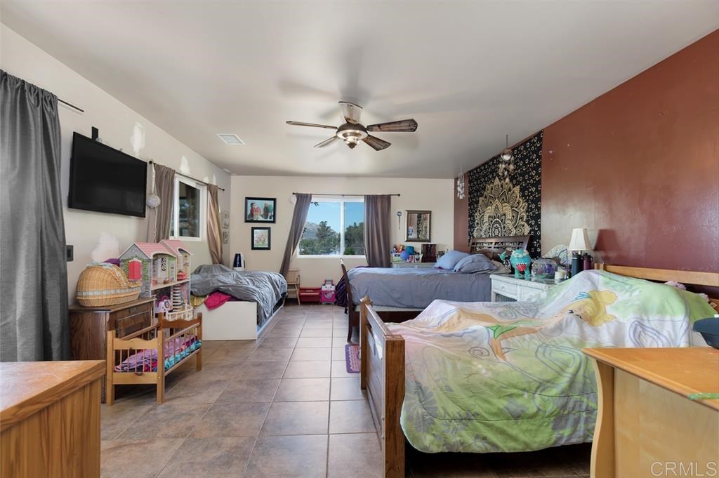 5463 Rainbow Heights Road Fallbrook, CA 92028 - Photo 18 of 25