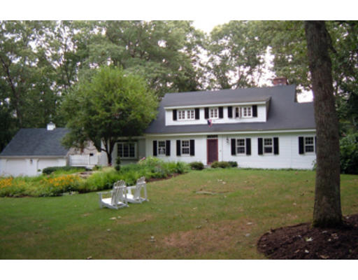 75 Russett Hill Road Sherborn, MA 01770 - Photo 1 of 13 Gallery Image 1