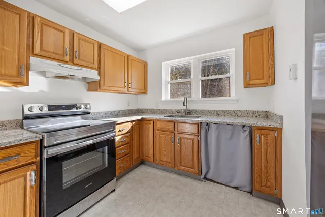 $224,900 | 181 Sherbrook Street, Unit 56, Bristol, CT 06010