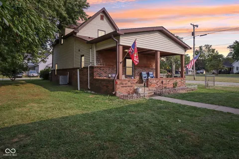 $214,900 | 1230 South 25th Street, Elwood, IN 46036