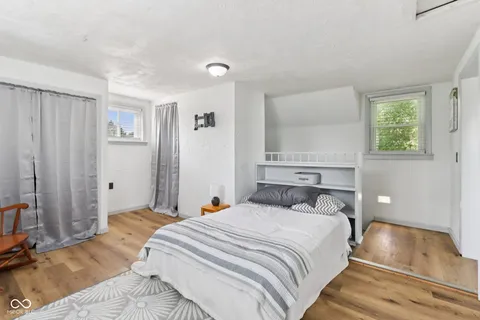 $215,000 | 1230 South 25th Street, Elwood, IN 46036