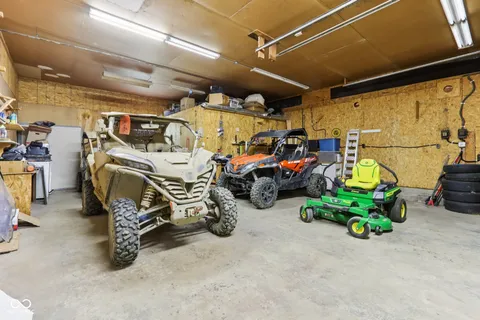 $215,000 | 1230 South 25th Street, Elwood, IN 46036