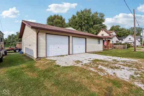 $215,000 | 1230 South 25th Street, Elwood, IN 46036