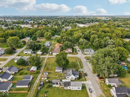 $215,000 | 1230 South 25th Street, Elwood, IN 46036