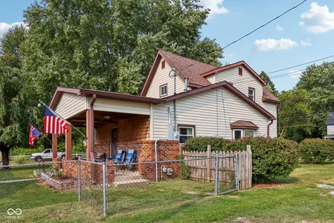 $215,000 | 1230 South 25th Street, Elwood, IN 46036
