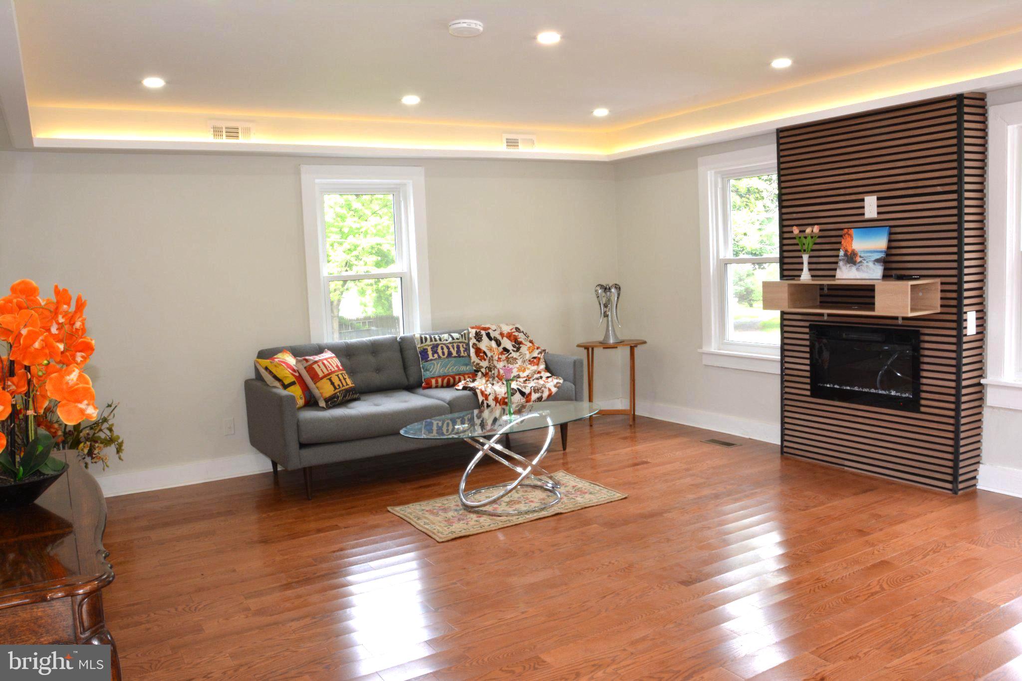 1006 Circle Drive Keymar, MD 21757 - Photo 3 of 45 Modern elegance in a bright space.