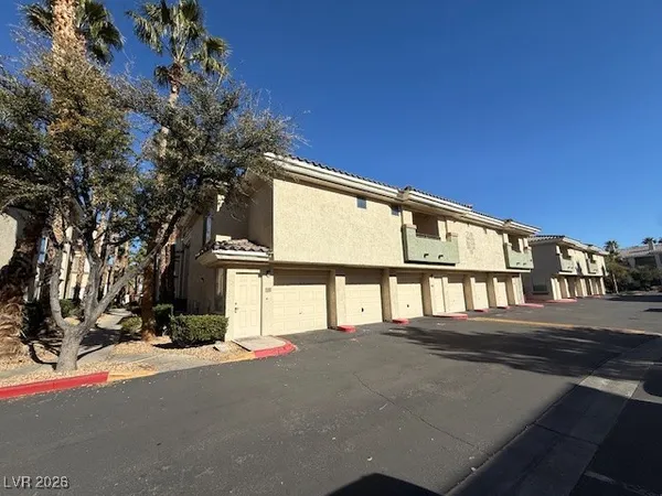 $210,000 | 7139 South Durango Drive, Unit 116, Las Vegas, NV 89113