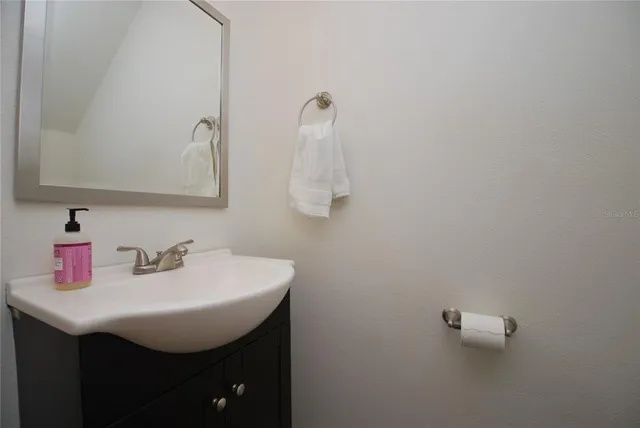 $2,400 | 11251 Windsor Pl Circle, Tampa, FL 33626