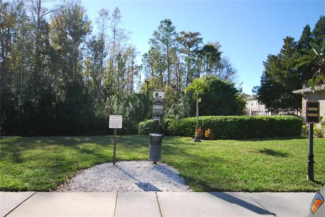 $2,400 | 11251 Windsor Pl Circle, Tampa, FL 33626