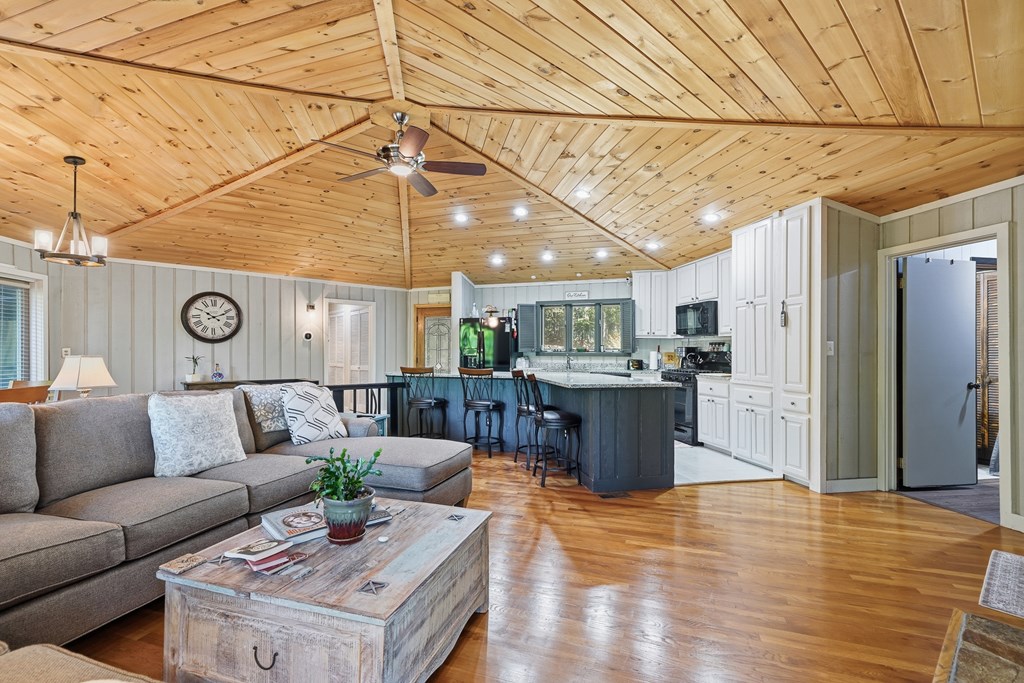 775 Mountain Oak Road Ellijay, GA 30536 - Photo 10 of 106