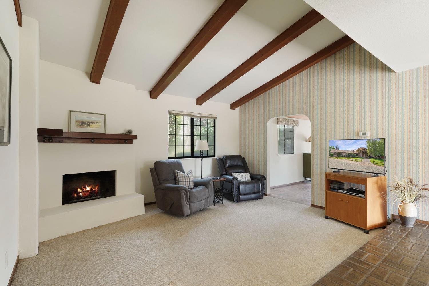 24606 Elliott Road Acampo, CA 95220 - Photo 46 of 73 Family Room!