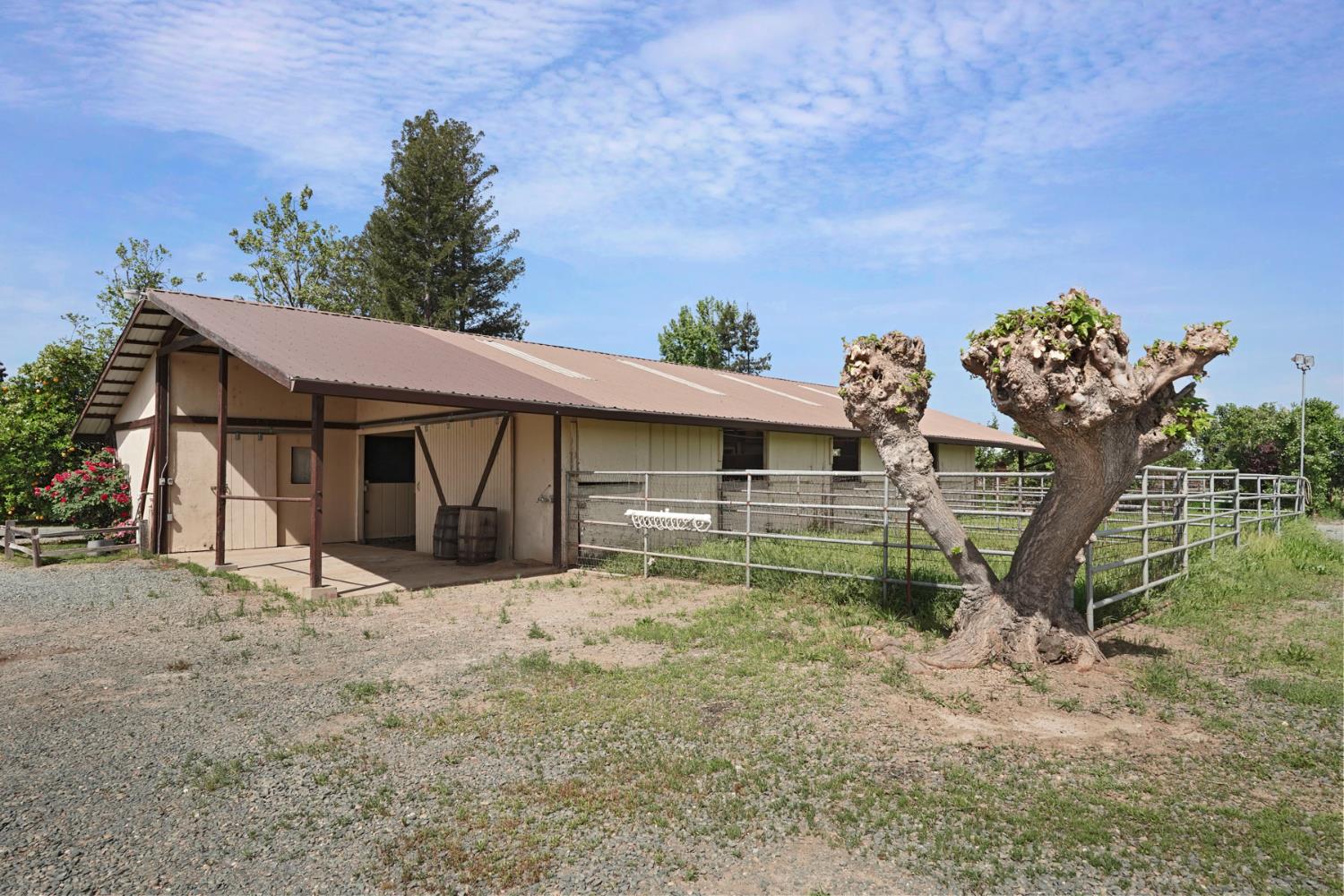 24606 Elliott Road Acampo, CA 95220 - Photo 57 of 73