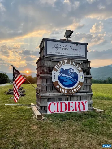 a view of outdoor space