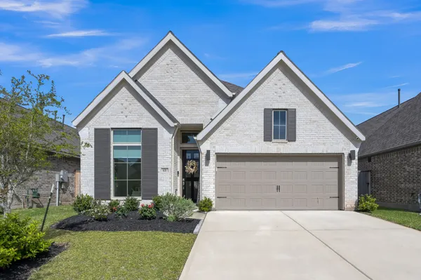 $429,900 | 631 Sand Branch Drive, Conroe, TX 77304
