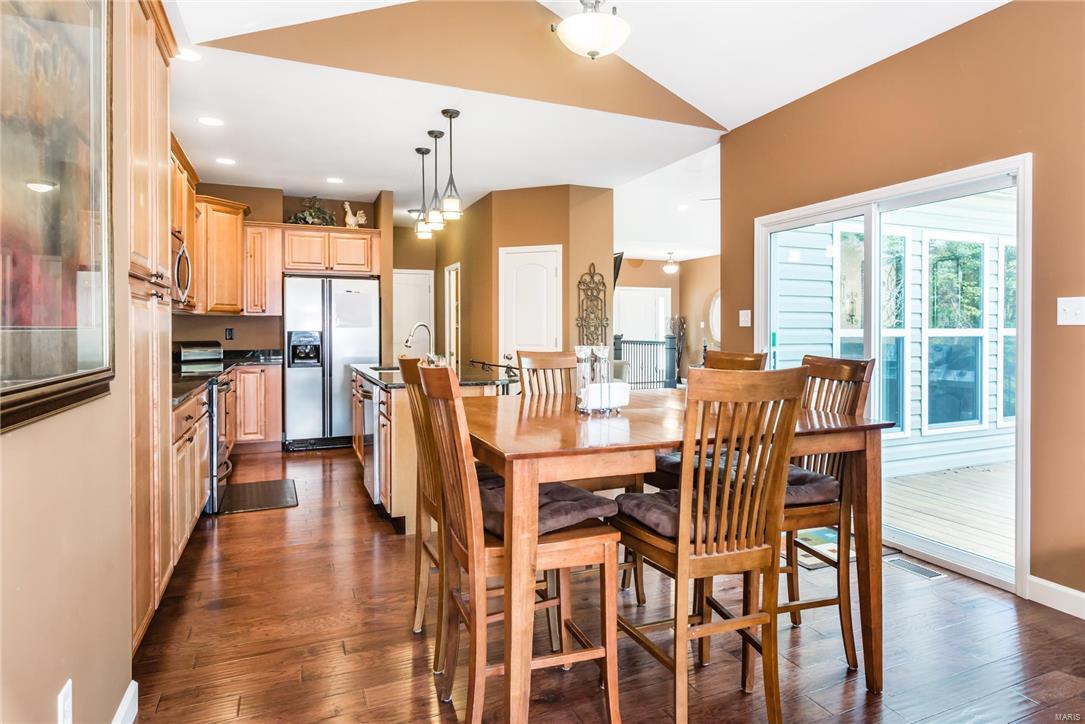 302 Schaper Road Foristell, MO 63348 - Photo 12 of 38