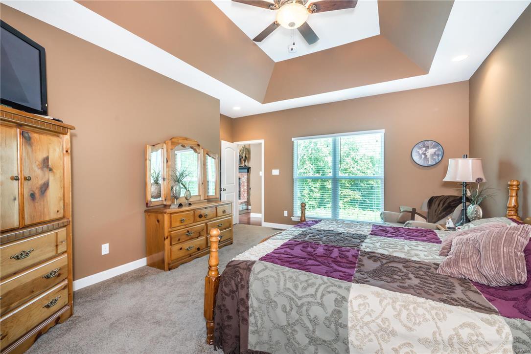 302 Schaper Road Foristell, MO 63348 - Photo 14 of 38