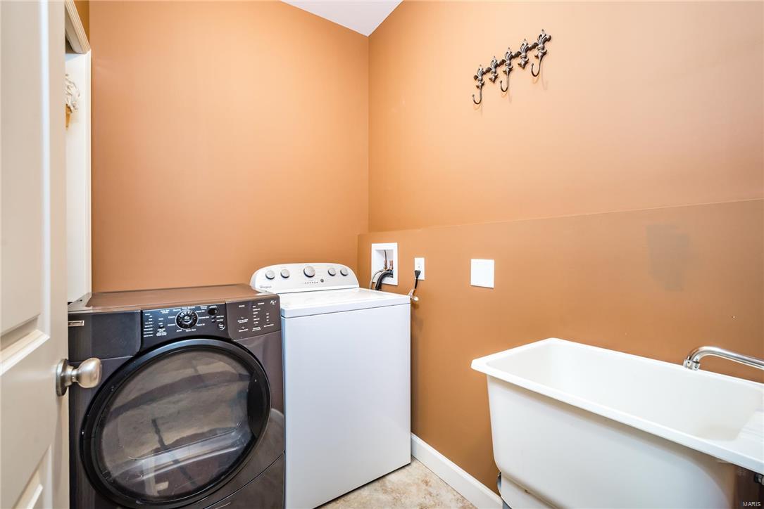 302 Schaper Road Foristell, MO 63348 - Photo 17 of 38