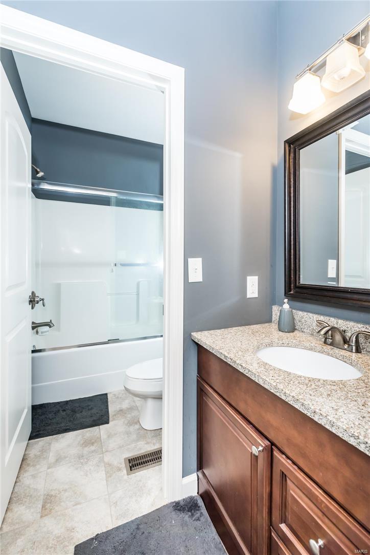 302 Schaper Road Foristell, MO 63348 - Photo 19 of 38