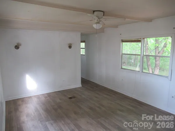 $1,000 | 6682 North Carolina Highway 150, Sherrills Ford, NC 28673