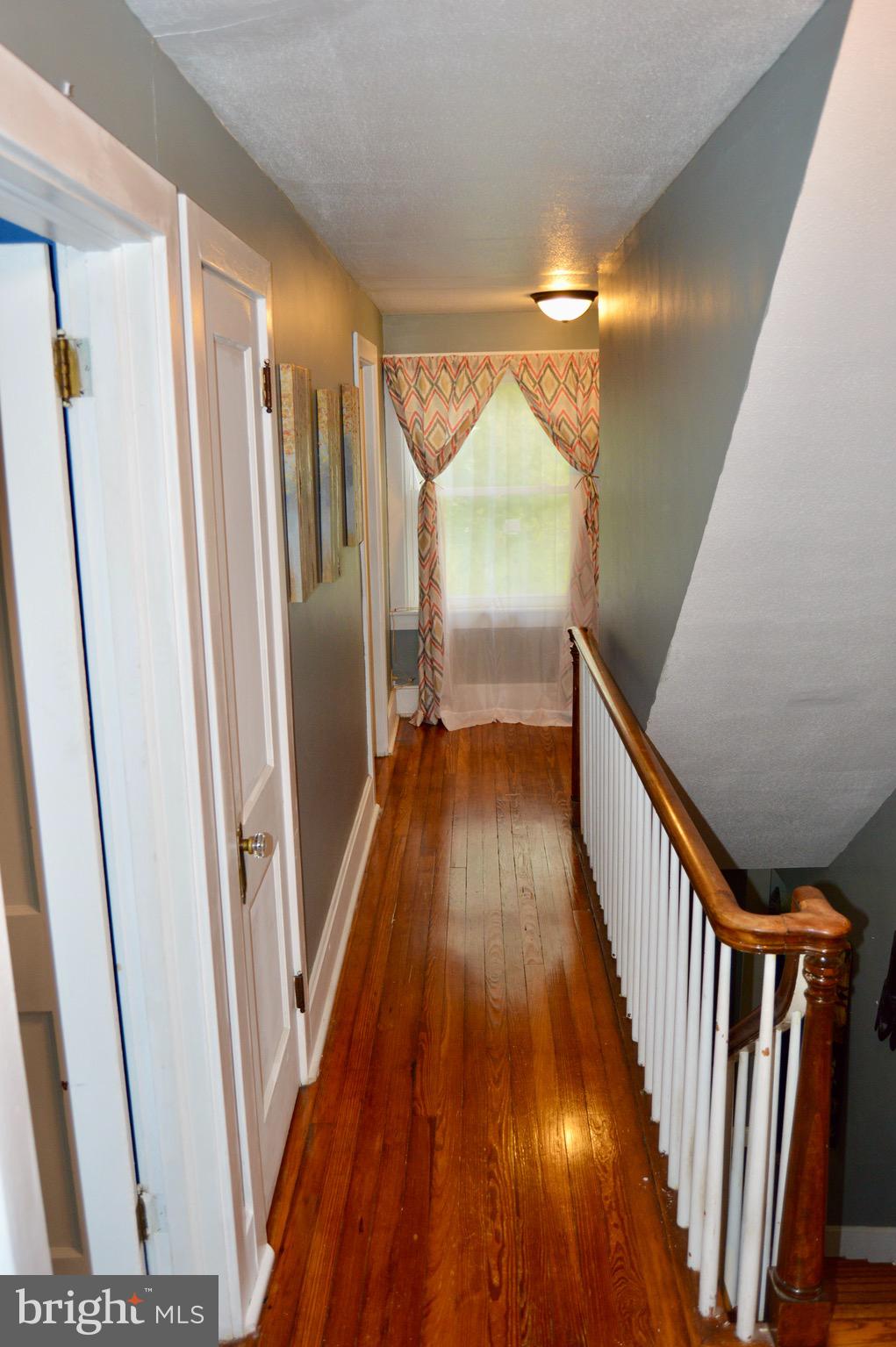 3103 Carlisle Road Gardners, PA 17324 - Photo 12 of 34 2nd floor hallway