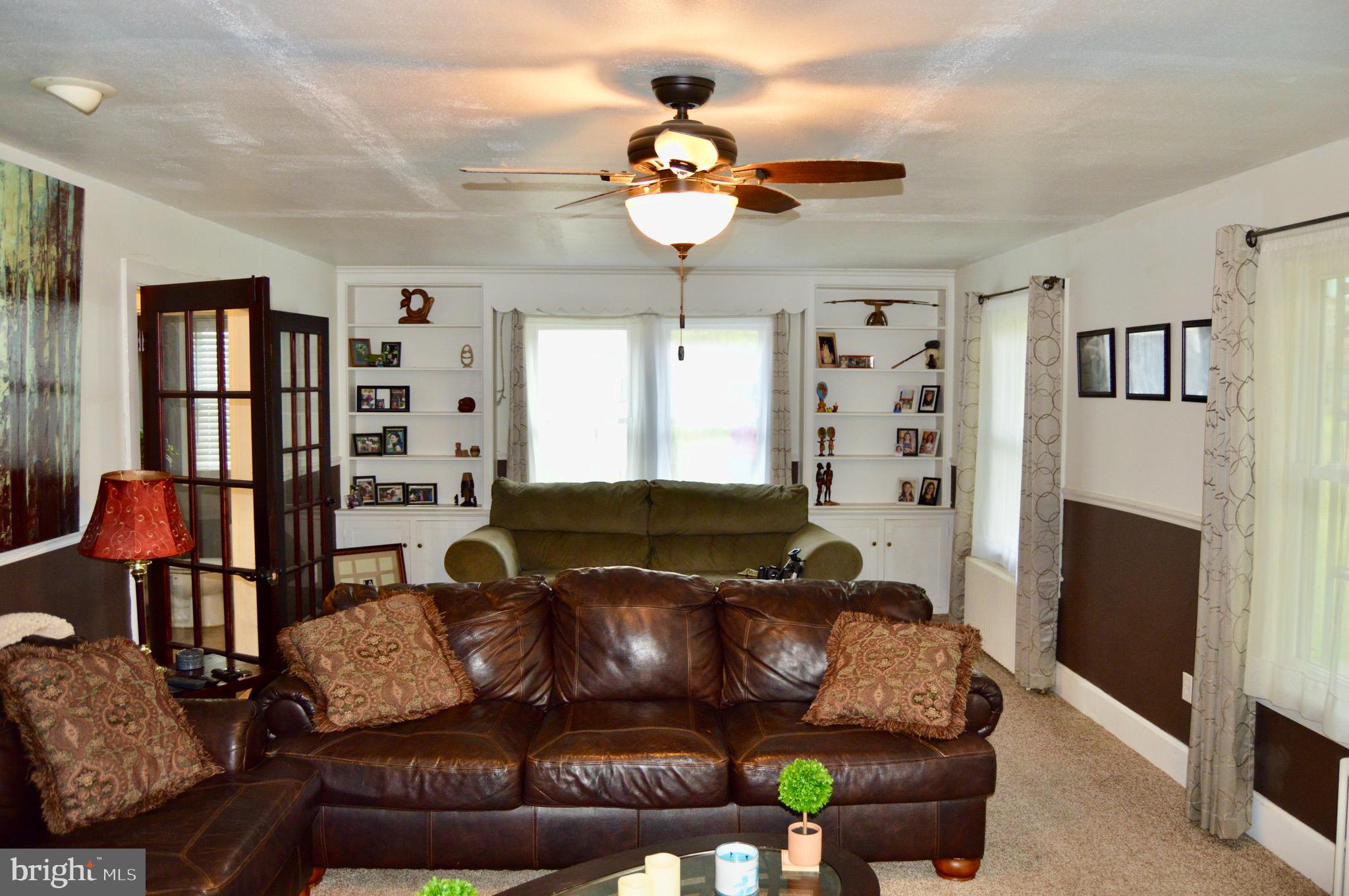 3103 Carlisle Road Gardners, PA 17324 - Photo 9 of 34 Living room with built ins