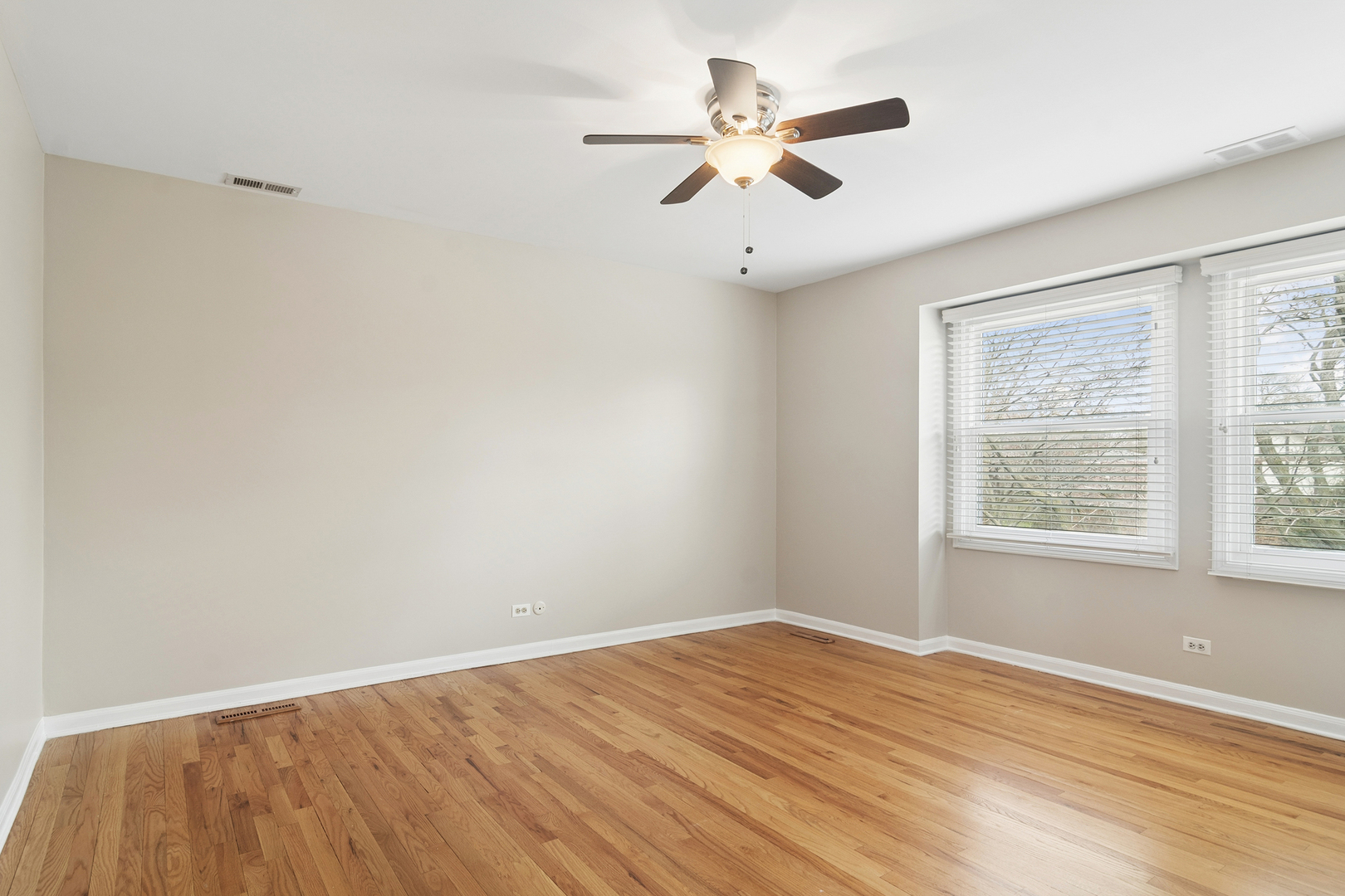 10 Fairview Avenue Deerfield, IL 60015 - Photo 17 of 25