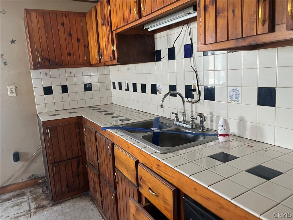 175 Northwoods Road Hermon, NY 13652 - Photo 7 of 10