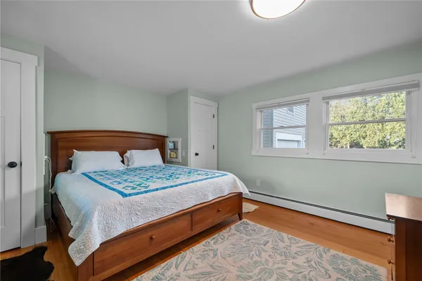 $1,460,000 | 104 Howland Avenue, Jamestown, RI 02835
