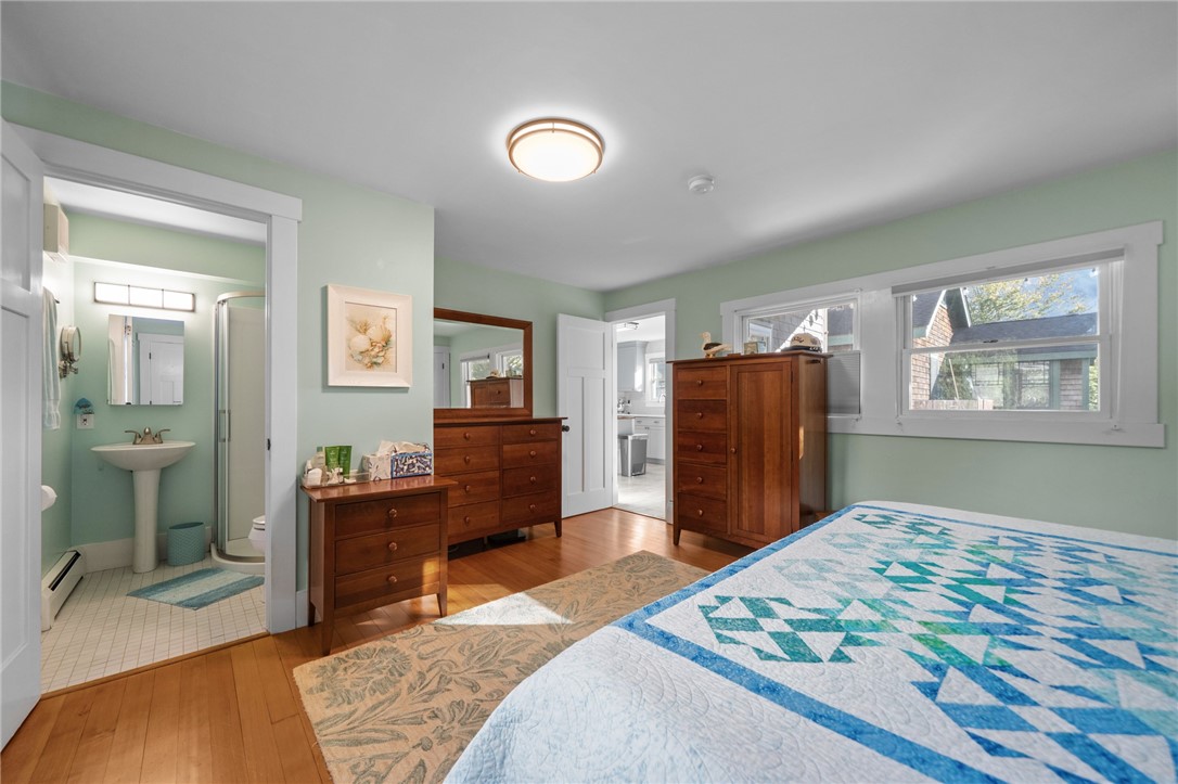 104 Howland Avenue Jamestown, RI 02835 - Photo 24 of 50