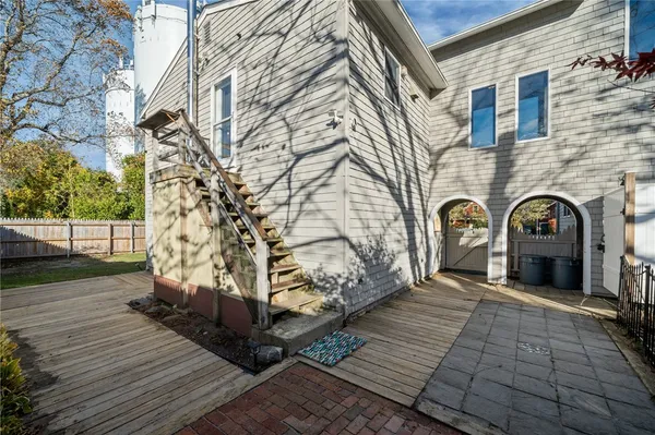 $1,460,000 | 104 Howland Avenue, Jamestown, RI 02835