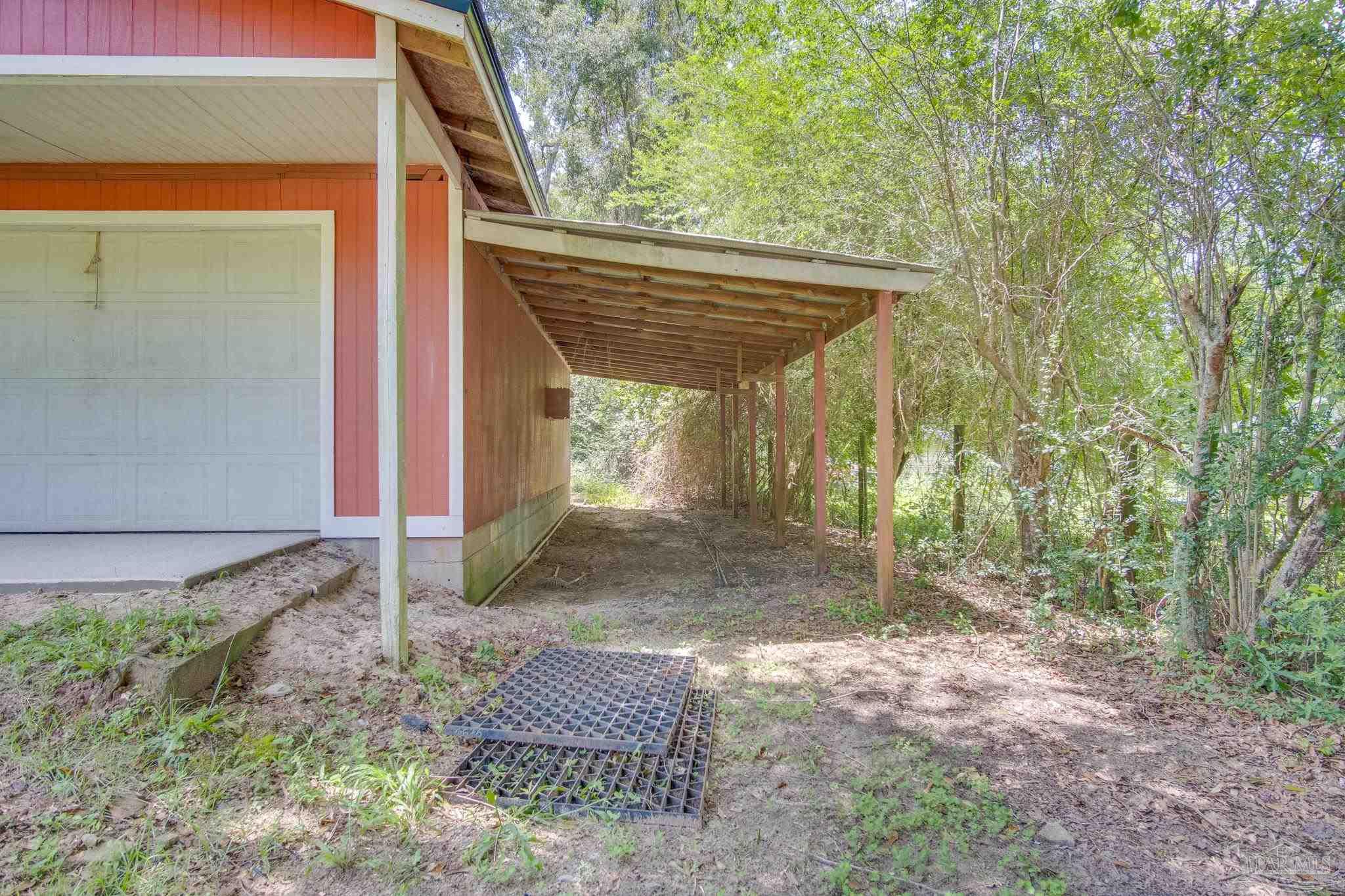 195 Navarro Road Cantonment, FL 32533 - Photo 19 of 26 Gallery Image 19