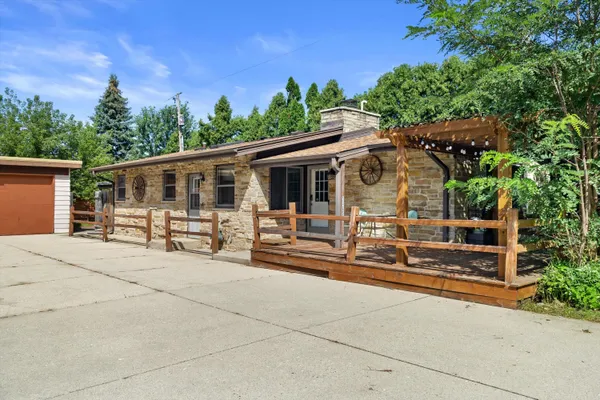 $349,999 | 5445 South Nicholson Avenue, Cudahy, WI 53110