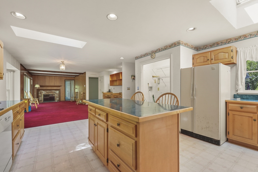 304 Round Cove Road Chatham, MA 02633 - Photo 15 of 30
