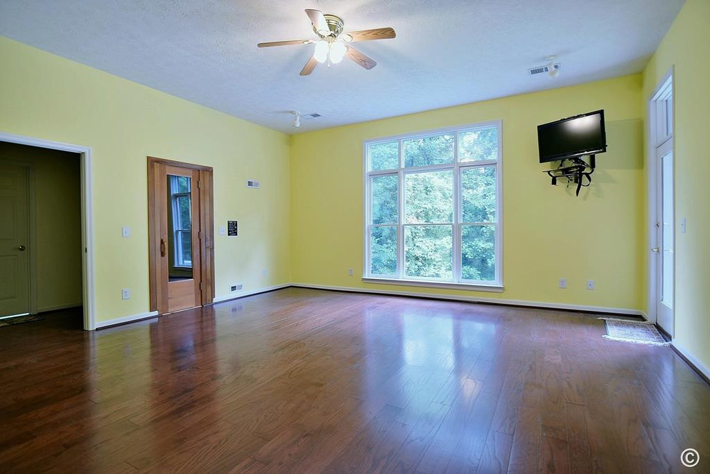 8751-8 River Road Columbus, GA 31904 - Photo 26 of 37 Potential 5th bedroom/Gym/Sauna - see next pic!