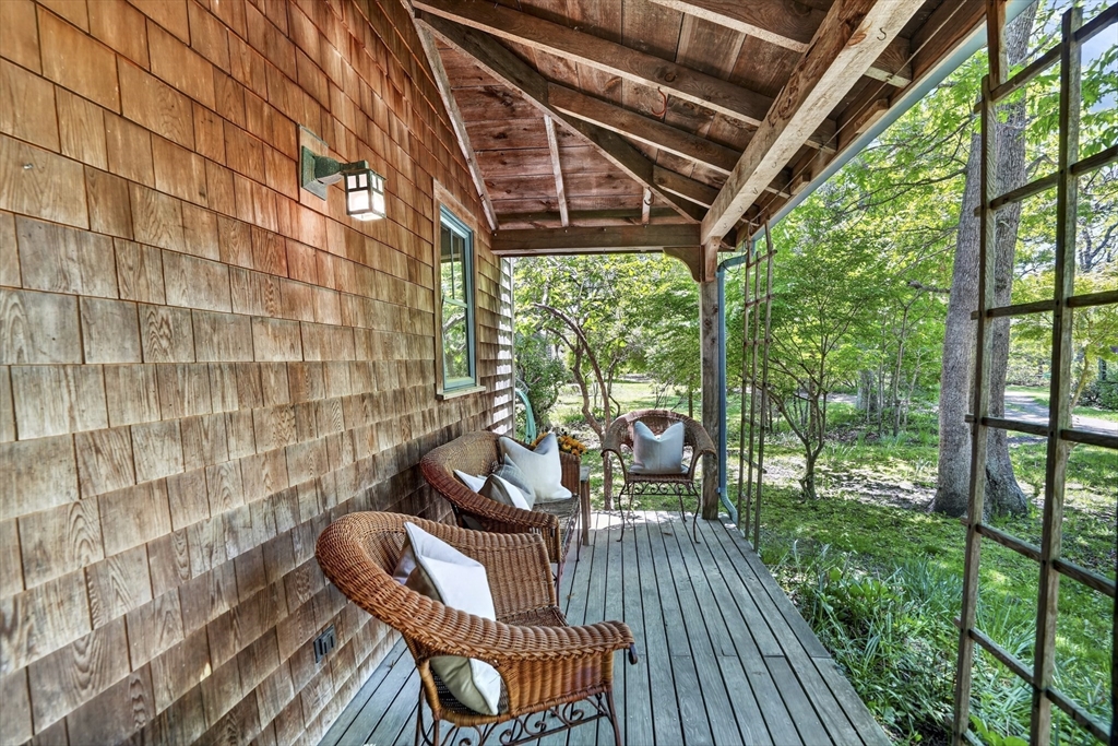 4 Rock Pond Road West Tisbury, MA 02568 - Photo 3 of 31