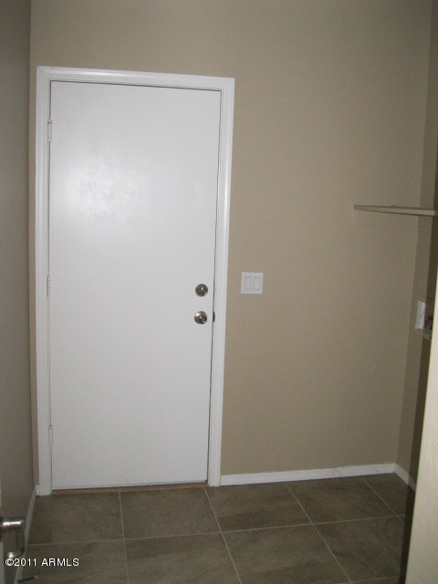 1553 East Bautista Road Gilbert, AZ 85297 - Photo 16 of 19 Laundry Room