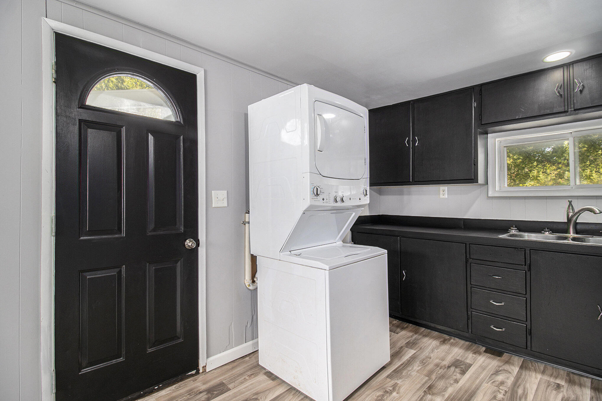 890 South Senator Road Crystal, MI 48818 - Photo 7 of 17 007_file_762